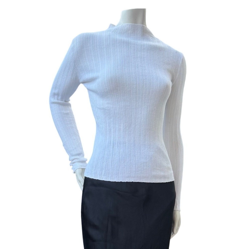 Topshop Ribbed Mock Neck Top Gold Button Cuff White Minimalist Elevated Basic 6